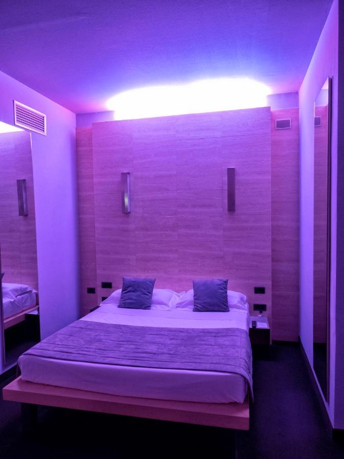 Hotel Europa Pallazzolo sullʼOglio Εξωτερικό φωτογραφία