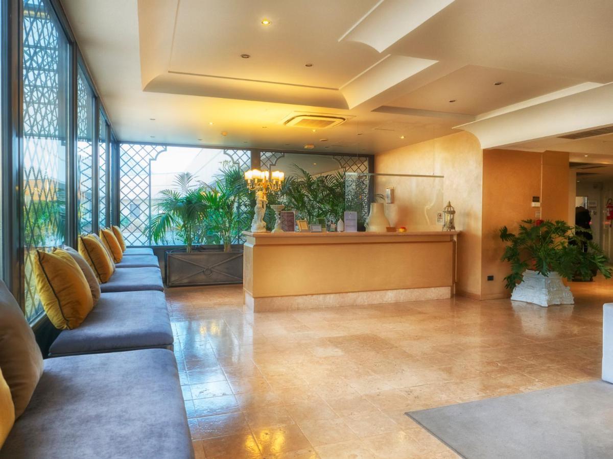 Hotel Europa Pallazzolo sullʼOglio Εξωτερικό φωτογραφία