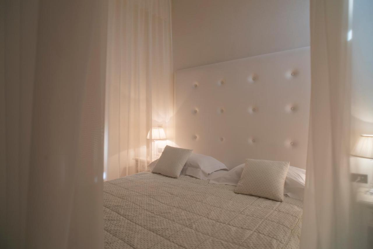 Hotel Europa Pallazzolo sullʼOglio Εξωτερικό φωτογραφία