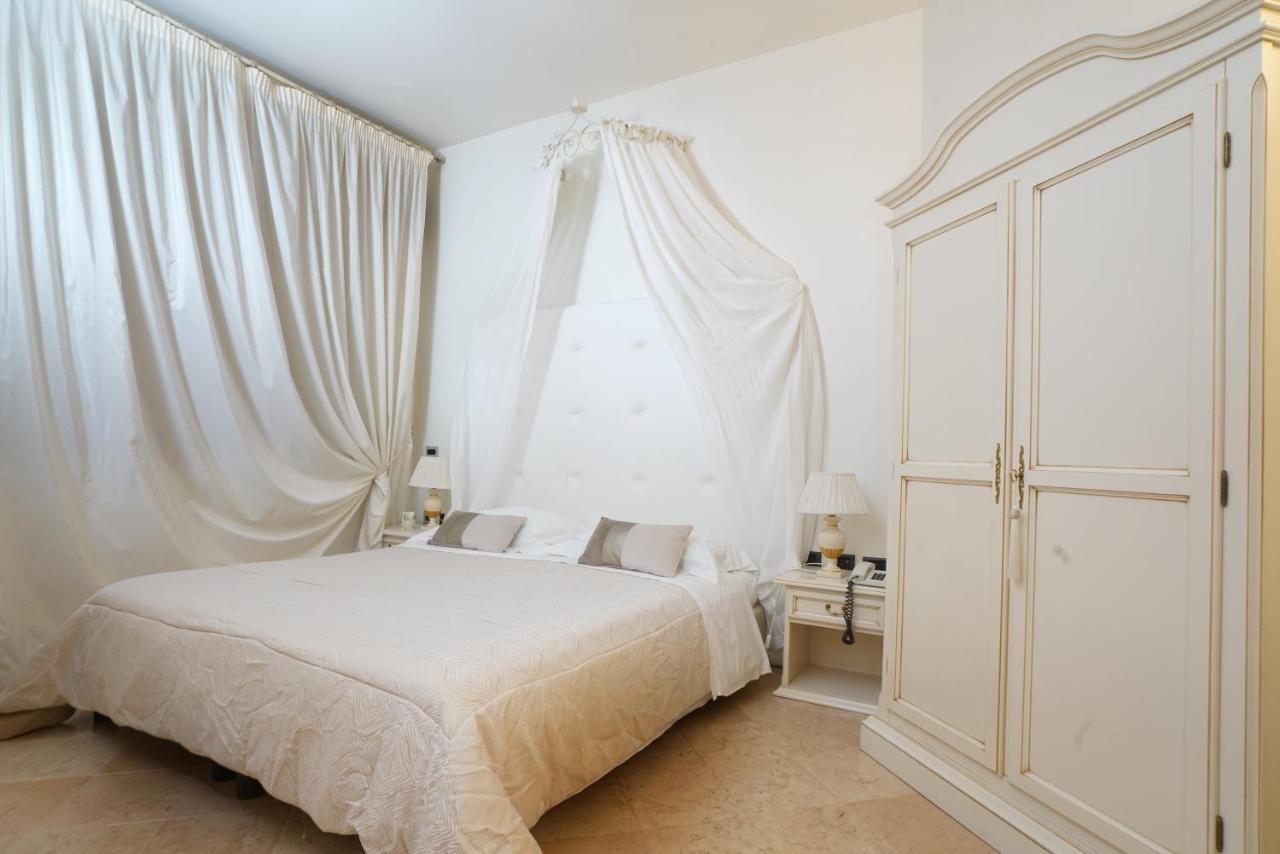 Hotel Europa Pallazzolo sullʼOglio Εξωτερικό φωτογραφία